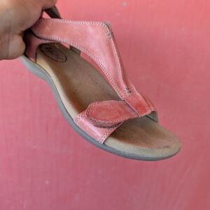 Taos Footwear Coral Sandals